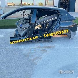 Bmw X2 2022 Scocca per tagliate