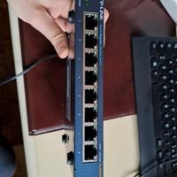 TP-Link desktop switch a 8 porte