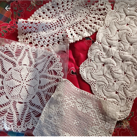 Centrini fatti a mano