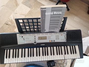 Tastiera Yamaha YPT-200 PSR-E203
