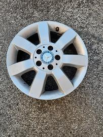 3 cerchi in lega. mercedes classe A da 16 