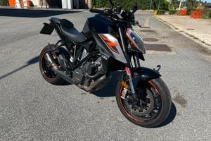 Ktm 1290 super duke R