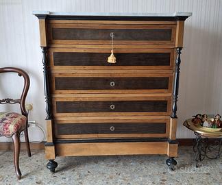 Antichi Cassettoni Siciliani Del XIX Secolo