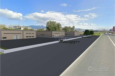 Immobile di 7500 m² con 1 locale a Sparanise