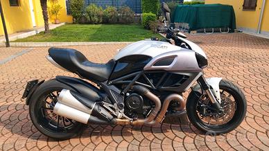 Ducati Diavel - 2011