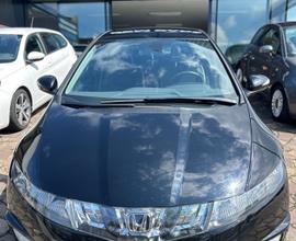 Honda Civic 1.8 i-VTEC 5p. Exec. LH i-P i-Sh