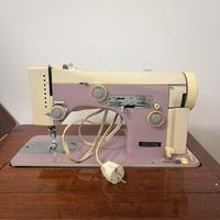 Macchina da cucire vintage