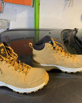 scarponcino nike