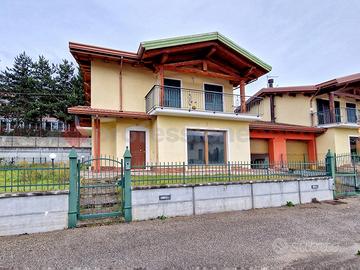 Villa bifamiliare Pizzoli [Cod. rif 3280234VRG]