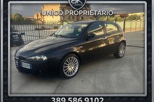 Alfa Romeo 147 1.9 JTD M-JET 16V 5 porte Exclusive