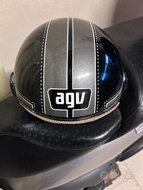 Casco jet agv