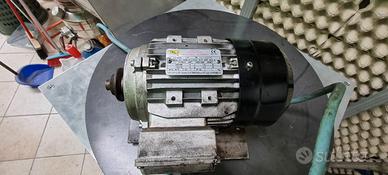 Motore Asincrono Trifase S.P.Z