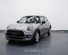 MINI Cooper D 1.5 116cv Automatica Business 5 po