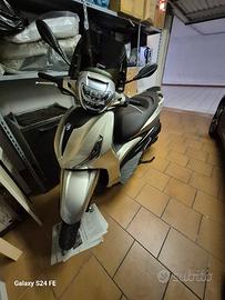 Piaggio beverly 300