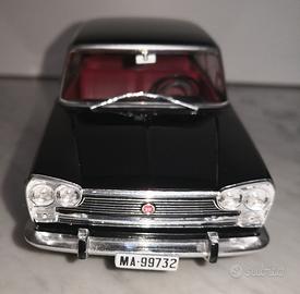 DIECAST MODEL 1/24 SEAT 1500 (1971)