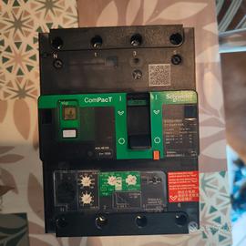 Interruttore ComPacT 4P 