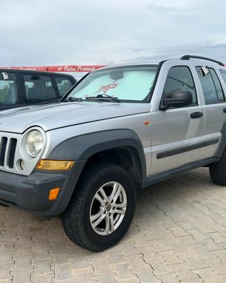 Jeep Cherokee 2.8 CRD Limited