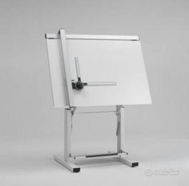 Tavolo da disegno tecnico