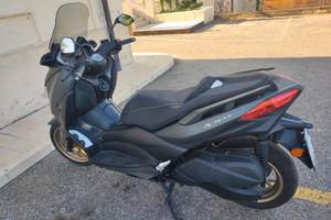 YAMAHA X MAX 300 TECH MAX