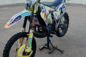 Husqvarna TE 300 i 2021