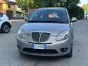 lancia-ypsilon-1-3-mjt-75-cv-versus