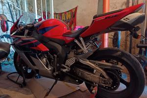 cbr 1000rr del 2005
