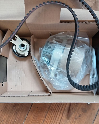 Kit distribuzione con pompa acqua per FIAT 8 o 16V