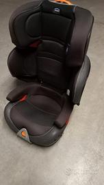 Seggiolone Chicco tg 18-36 kg con aggancio Isofix