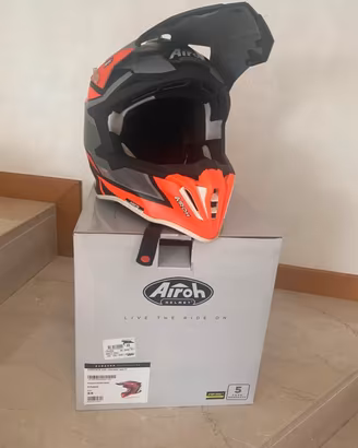 casco cross airoh