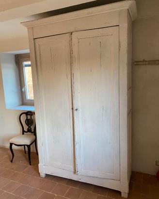 Armadio vintage bianco