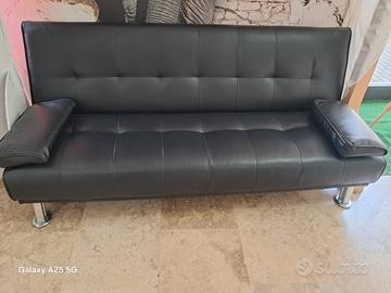 Divano letto in similpelle