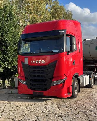 Iveco s way 480