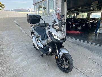 X-adv 750