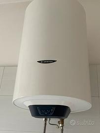 Scaldabagno elettrico Ariston