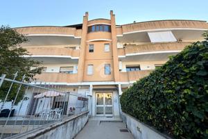 4 LOCALI A LIZZANELLO