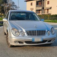 Mercedes Classe E220 Elegance automatica