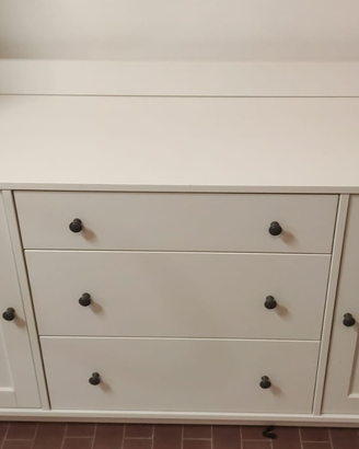 Mobile Ikea Buffet