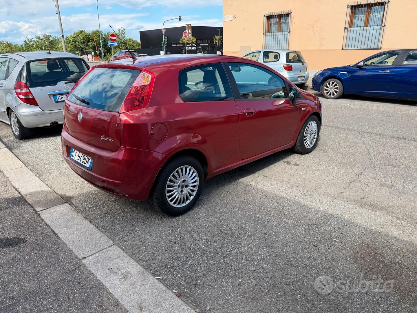 Fiat Grande Punto 2006 photo 3