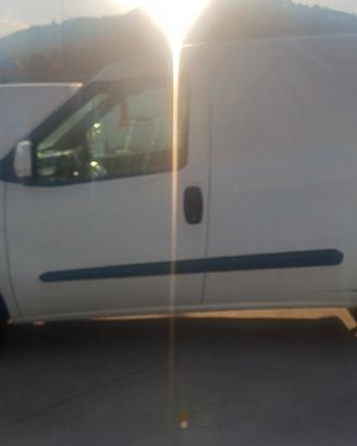 FIAT DOBLO 3 POSTI EURO 6 BENZINA