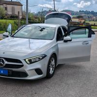 Mercedes classe A180d business extra