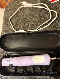 Spazzolino elettrico OralB