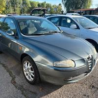 Alfa Romeo 147 1.8i 16V Twin Spark cat 3p. Progres