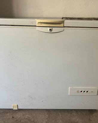 Congelatore Indesit