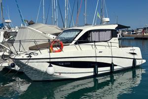 Quicksilver 905 weekend 2 mercury v6 225 hp