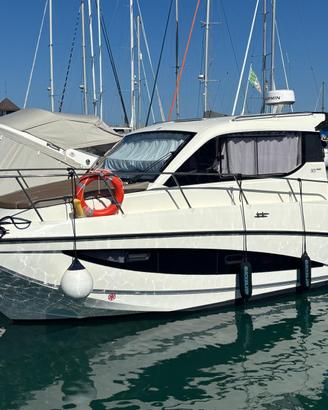 Quicksilver 905 weekend 2 mercury v6 225 hp