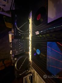Coppia Giradischi American Audio TT-2400