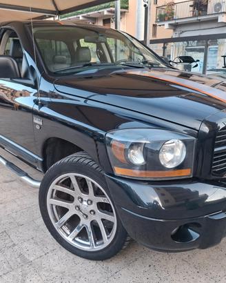 Dodge RAM 1500 5.7 V8 GPL
