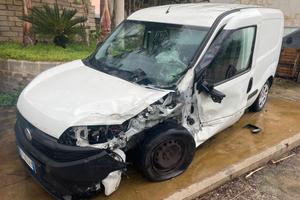 ricambi Fiat Doblò furgone anno 2017