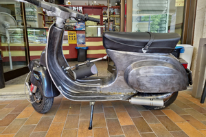 Vespa 50 special quattrini