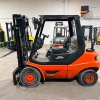 CARRELLO ELEVATORE LINDE DIESEL 25 QUINTALI